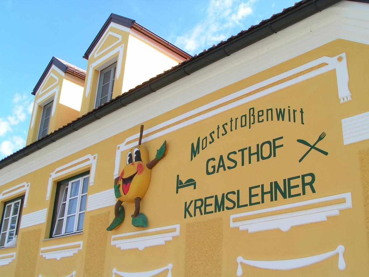 Gasthof Kremslehner Stephanshart Extérieur photo